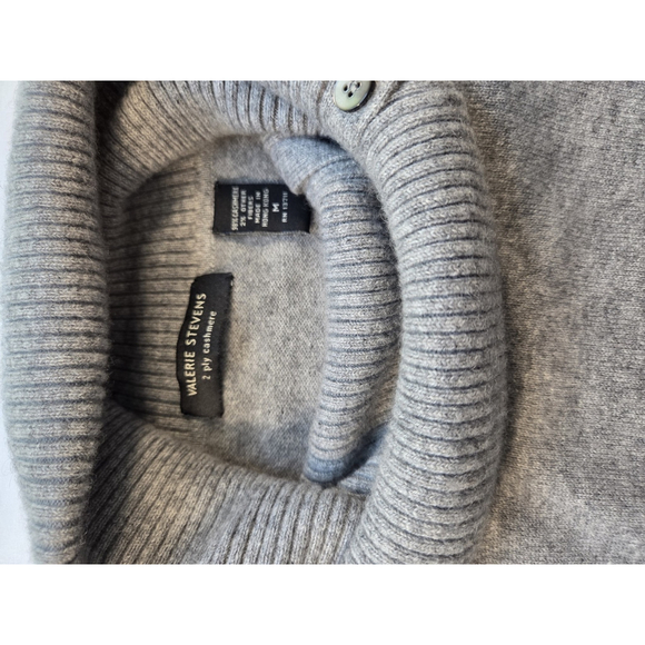 Valarie Steven's Womans 2 Ply Cashmere Sweater Cowl Neck Size Medium Gray Soft - Picture 3 of 5